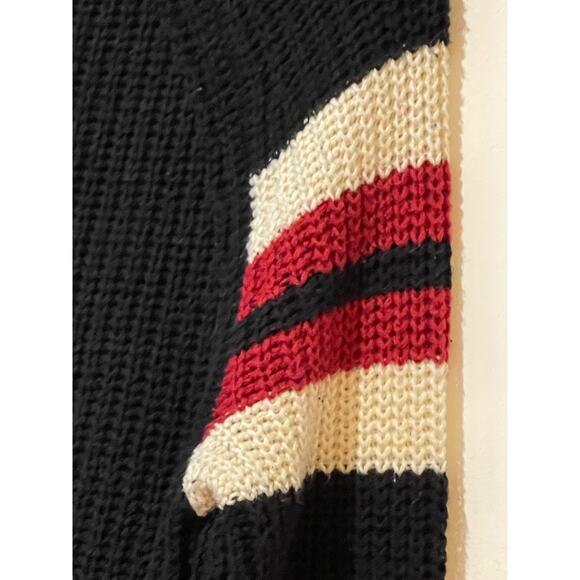 Black Ladies Forever 21 Sweater Size Small - Picture 3 of 5